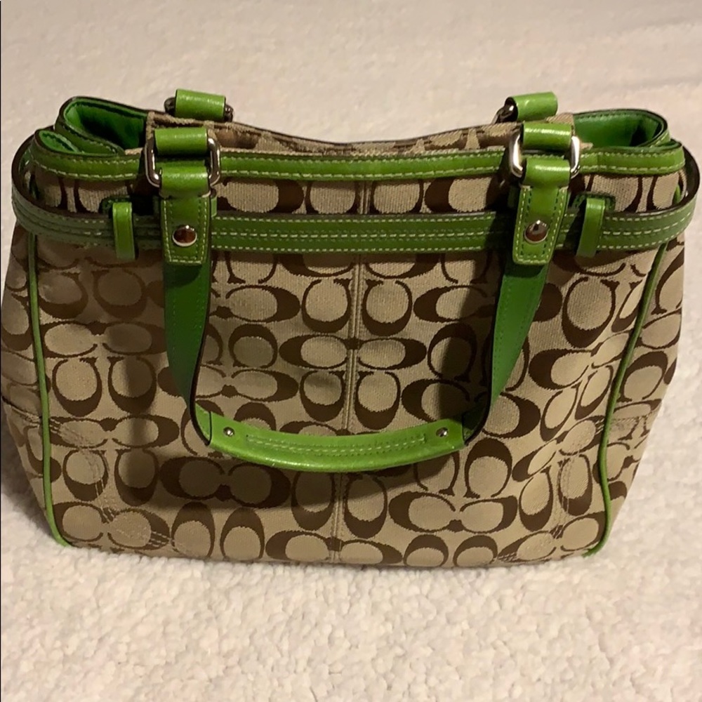 Handbag - Picture 2 of 6